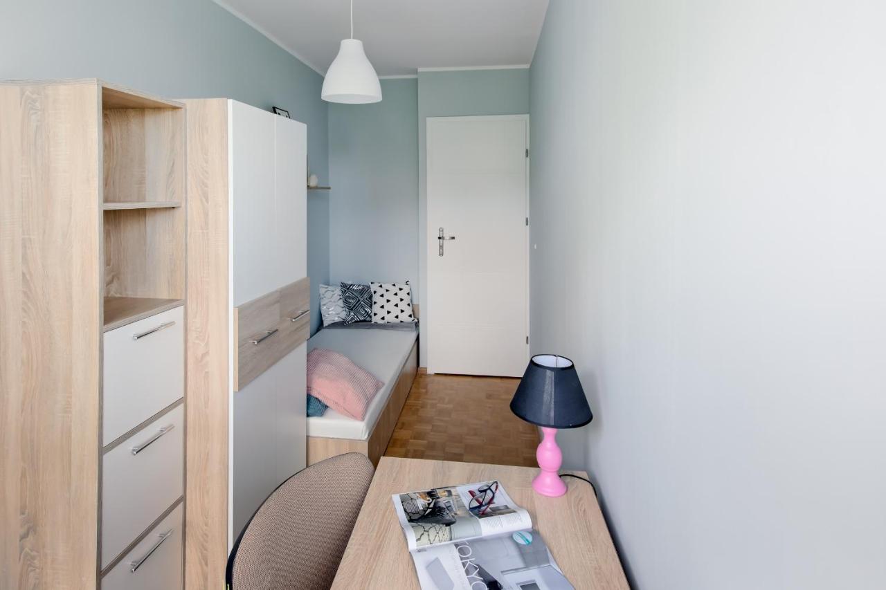 Krzywon 8 Rooms Varsovia Exterior foto