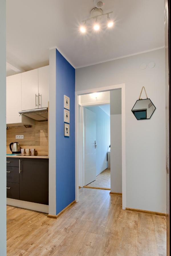 Krzywon 8 Rooms Varsovia Exterior foto